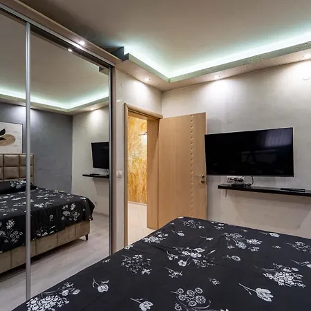 Beni Deluxe 1 Apartament *