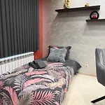 Beni Deluxe 1 * 플로브디프
